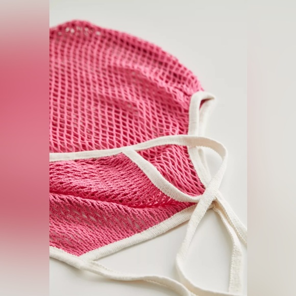 UO Market Mesh Tote - Picture 2 of 2